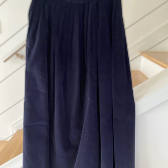 Ralph Lauren Vintage Velvet Full Skirt with Pleats - Picture 4 of 5